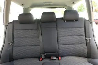Audi A4 B5 Kombi Avant Rückbank Rücksitzbank Sitz Rücksitz 3 Punkt Gurt - Bild 1