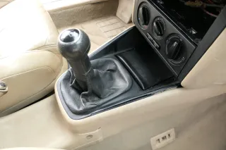 VW Golf 4 Bora Schaltknauf Schaltsack Schaltknüppel schwarz TDI klein - Bild 1