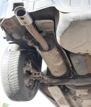 Audi A4 B5 Auspuff Endschalldämpfer hinten Endtopf 1,8 ADR 92kw AFY - Bild 1