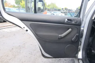1x VW Bora Limousine Türverkleidung Verkleidung Tür hinten links - Bild 1