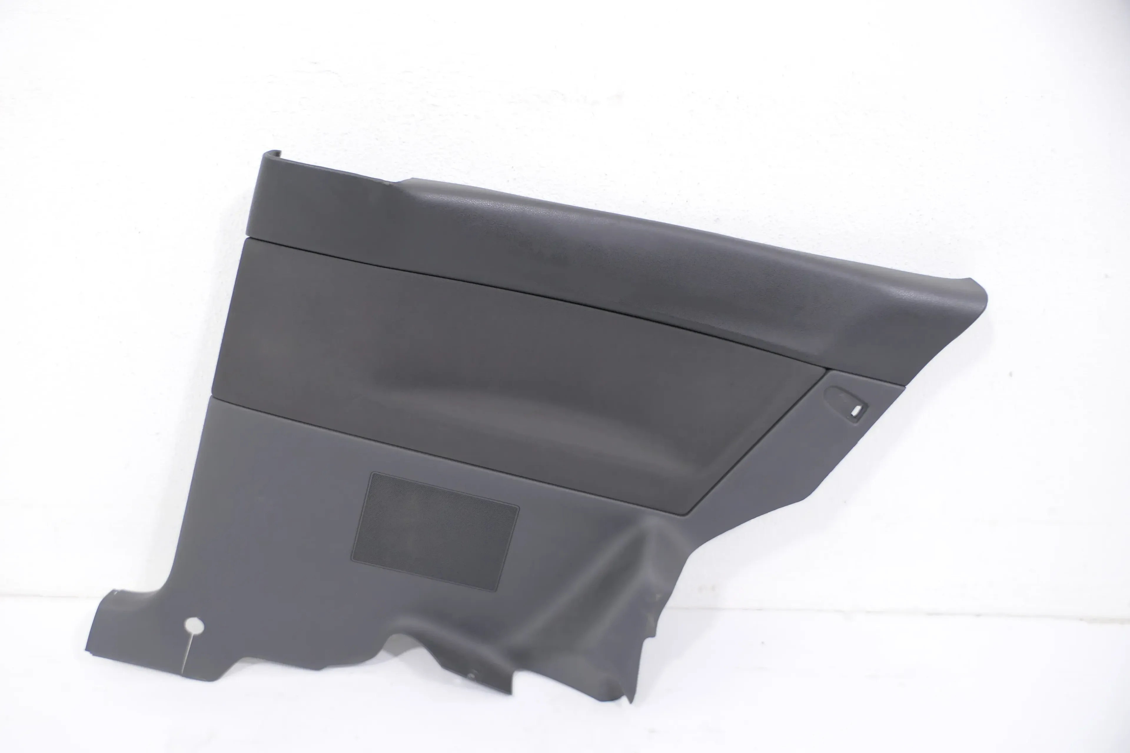 VW Polo 9N Seitenverkleidung Verkleidung Tür hinten rechts 2/3-Türer 6Q3867044 - Bild 1