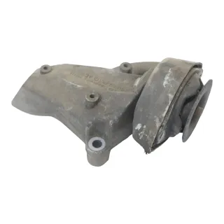 A4 A6 4B 3B Getriebehalter Lager Halter 8D0399107T Stütze Getriebe - Bild 2