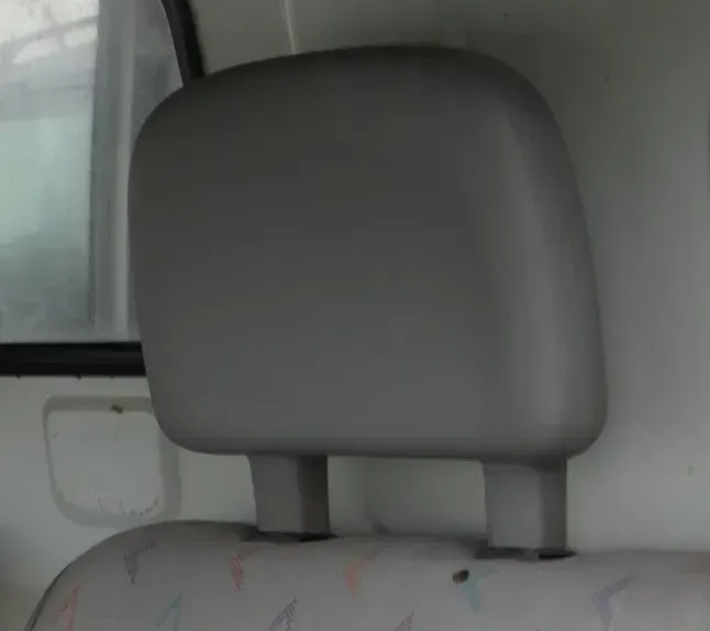 VW T4 Sitz vorne links oder rechts Kopfstütze Kopfstützen grau Kunstleder - Bild 1