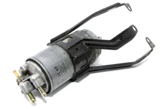 VW Passat 3B A4 B5 Kraftstofffilter Diesel 1.9 TDI 85kw 115PS AHH 028127401C - Bild 1