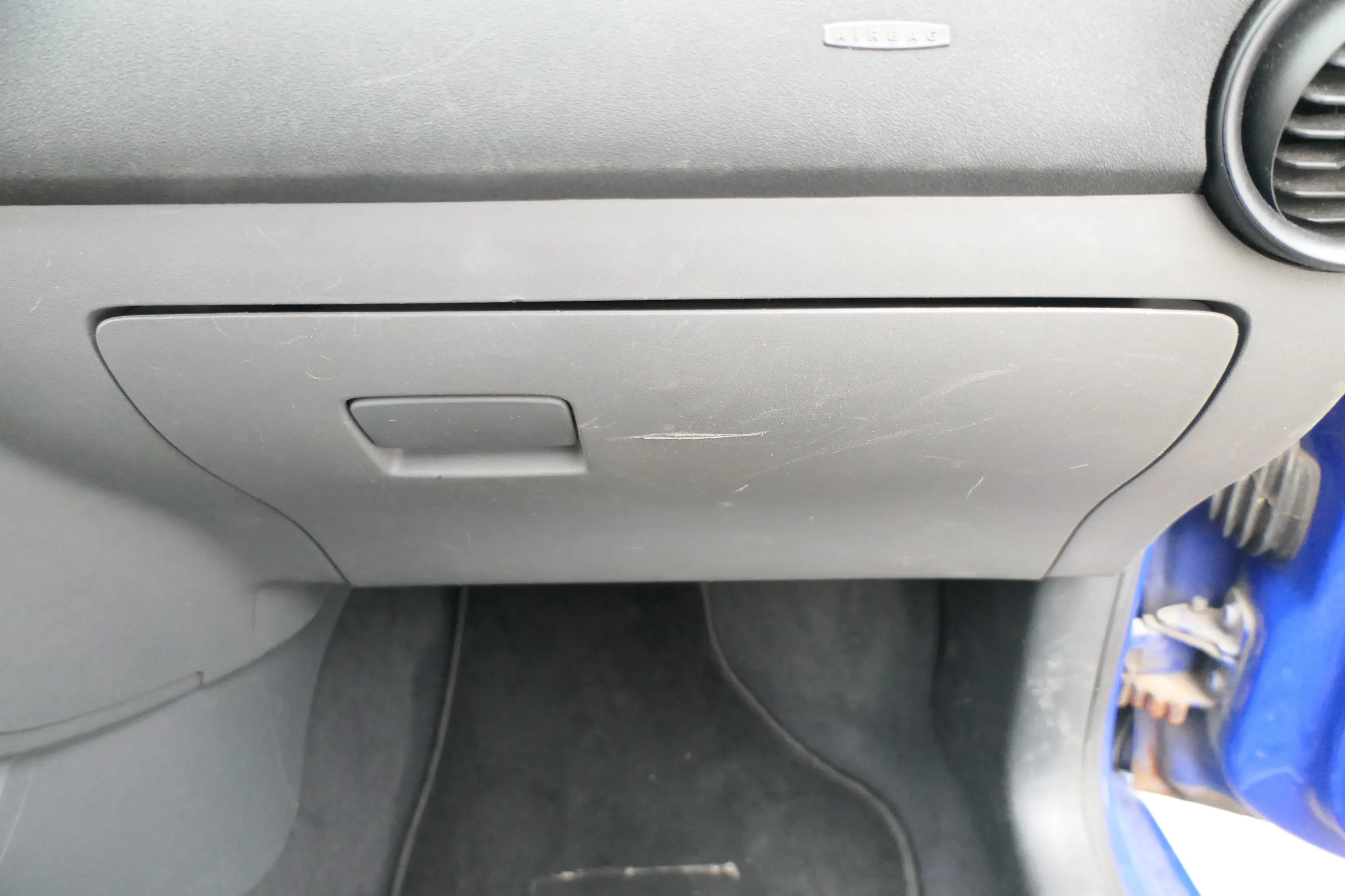 Seat Ibiza 6L Handschuhfach Handschuhfachdeckel Deckel Klappe grau - Bild 1