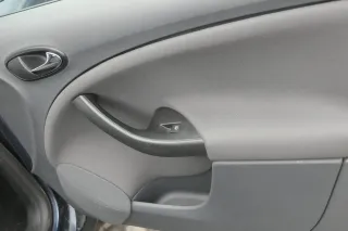 Seat Altea 5P XL Türverkleidung Verkleidung Tür vorne +hinten links Sonnenrollo - Bild 9