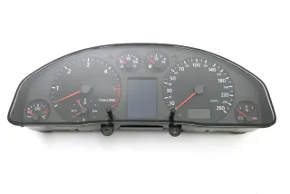 Audi A4 B5 Tacho Tachometer Kombiinstrument 232000km 8D0919881H Diesel TDI. - Bild 1