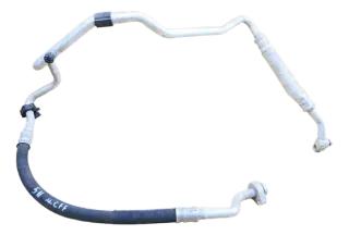 VW Tiguan 5N Klimaleitung Kältemittelschlauch 5N0820743D Klimaanlage 2.0 TFSI - Bild 1