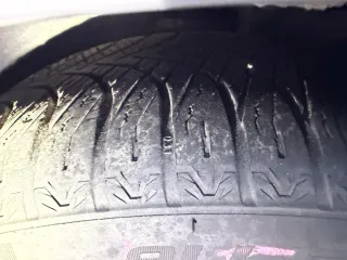 4x VW Golf 5 9N 6Y Reifen 235/45 R17 94V Allwetterreifen 2x ca5-7mm 2x 3,5-5mm - Bild 10