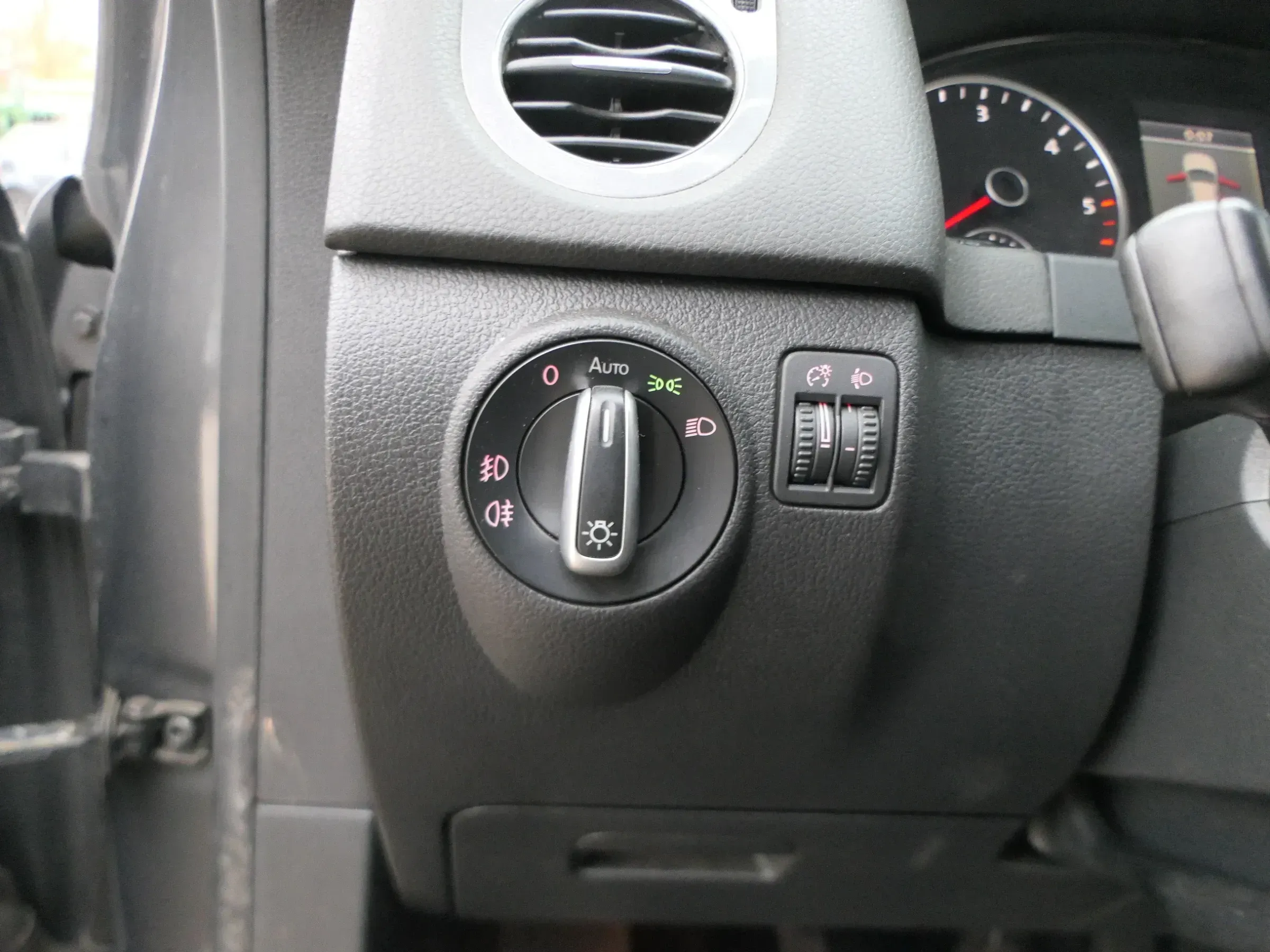 VW Tiguan 5N Lichtschalter Schalter Licht Nebelscheinwerfer 3C8941431A Coming H - Bild 1