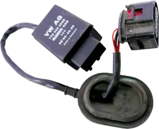 VW Touran Benzinpumpe Steuergerät 1T0906093F Kraftstoffpumpe Benziner - Bild 1