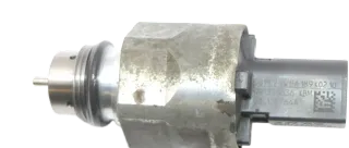 VW Passat 3C Einspritzleiste Druckregelventil 1.6 TDI 03L130764A Raildruck CAYB - Bild 1