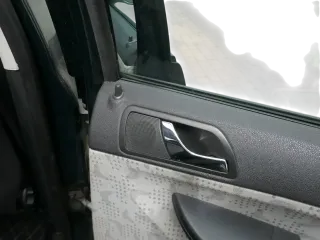 1x Fabia 6Y Kombi Türverkleidung Verkleidung Tür hinten rechts schwarz anthrazit - Bild 3