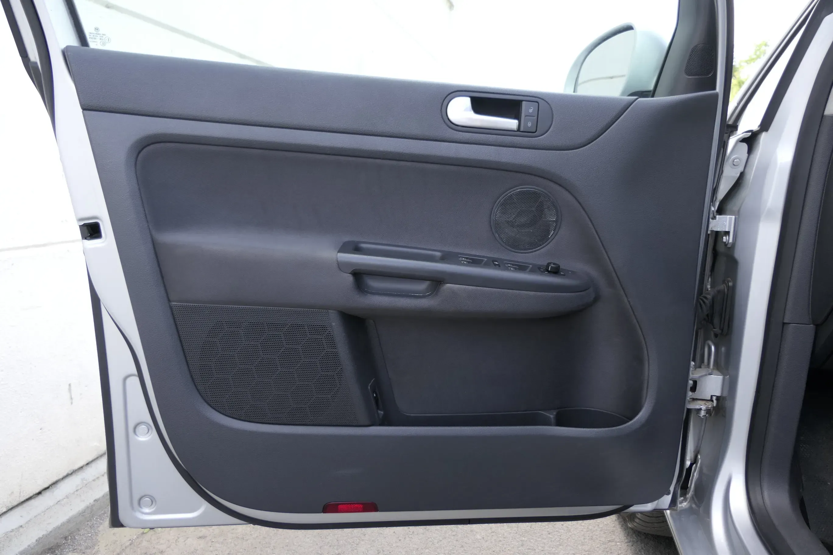 VW Golf Plus 5M 4x Türverkleidung Verkleidung Tür vorn hinten link schwarz anthr - Bild 1