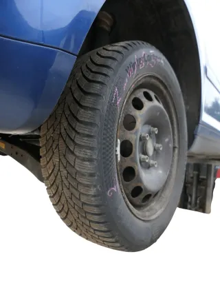 2x VW A3 8P Golf 6 Reifen Winterrreifen M&S 205/55 R16 91H Felgen ca.6,5-7,5mm - Bild 2