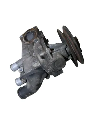 VW T4 AAB 1,9 TD Diesel Keilriemenscheibe mit Kühlmittelpumpe 068121031K - 1X - Bild 2