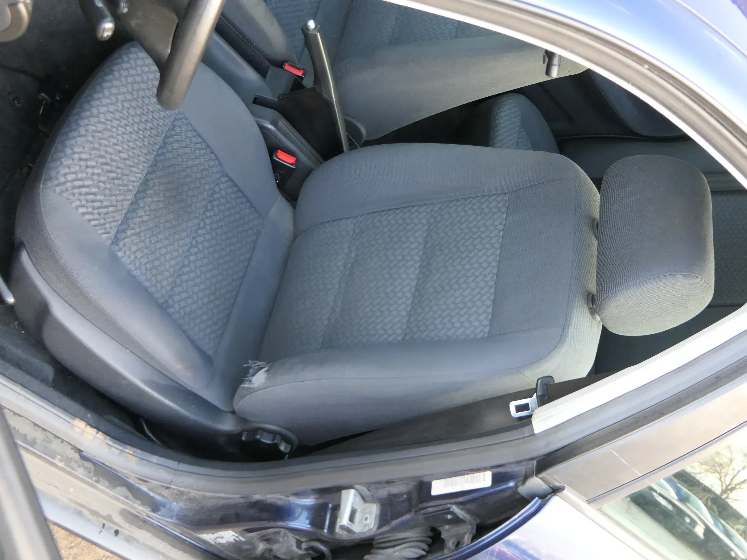 Audi A4 B5 Sitz Fahrersitz vorne links höhenverstellbar - Bild 1