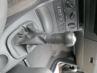 VW Lupo Polo 6N2 Schaltknauf Schaltsack Schaltung Schaltknüppel schwarz Leder - Bild 1