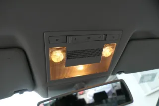Seat Leon Altea Innenraumleuchte Leuchte innen Leselampe Lampe 5P0947111E grau - Bild 2