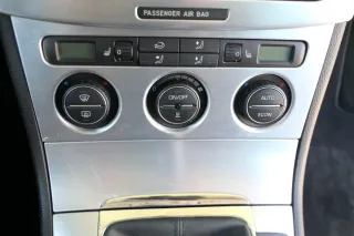 VW Passat 3C Mittelkonsole Verkleidung um Radio Klappe Abdeckung Dekor chrom alu - Bild 3