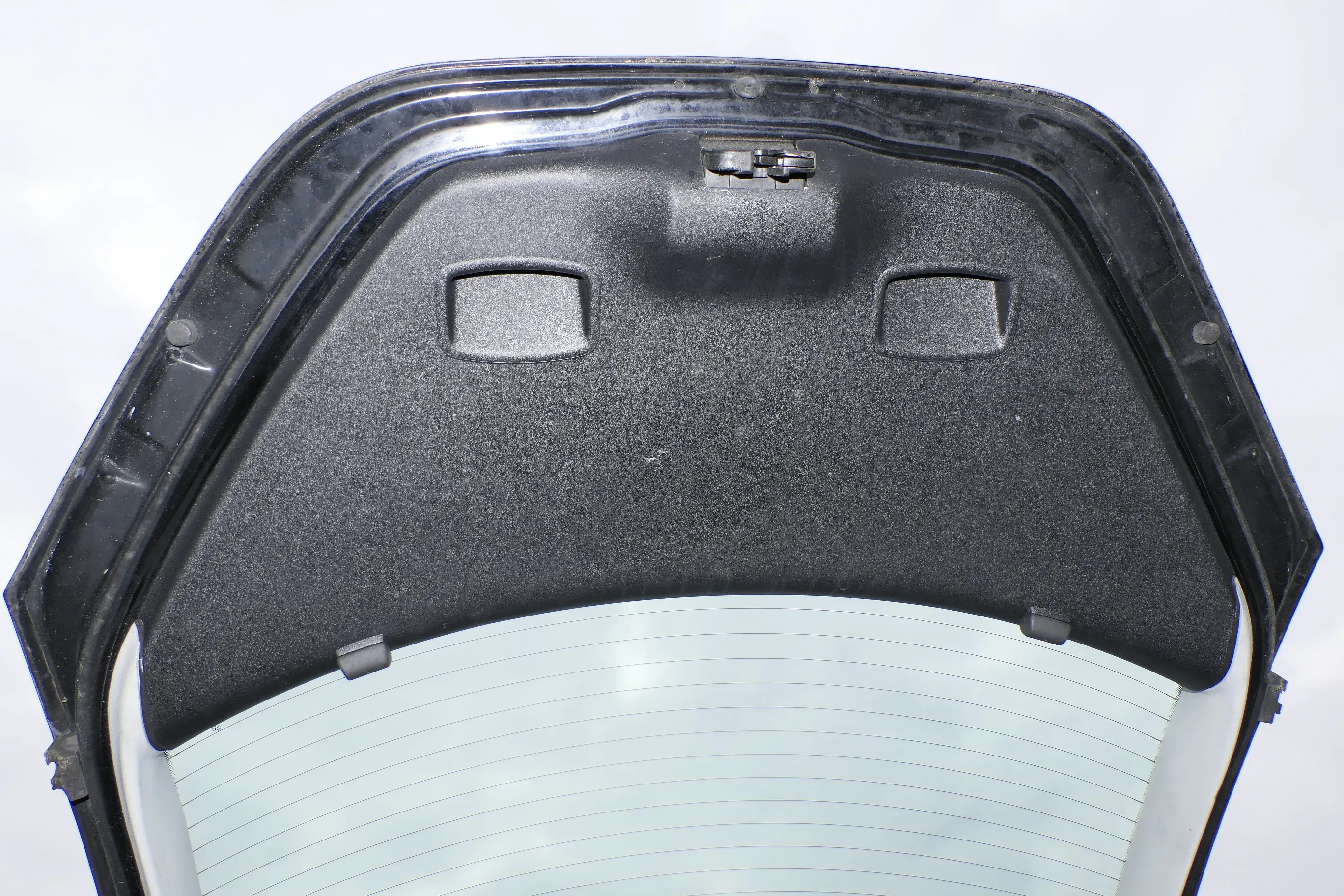 VW New Beetle 1C 9C Heckklappenverkleidung Verkleidung Heckklappe schwarz - Bild 1