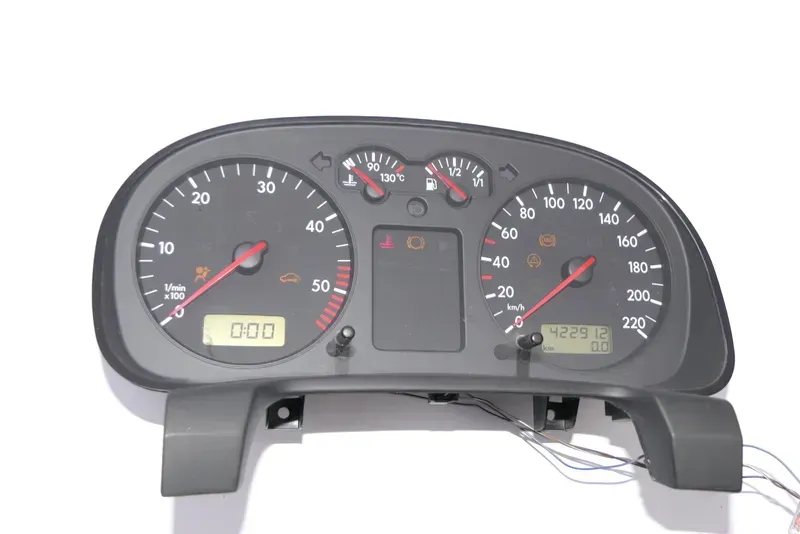 VW Golf 4 Tacho Tachometer Kombiinstrument 422.000km 1J0920802E 1,9 TDI 66kw 81k - Bild 1