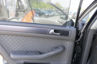 A6 4B Türverkleidung Verkleidung Tür vorne hinten Sonnenrollo swing grau Rollo - Bild 7