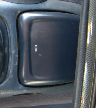VW Sharan 7M Alhambra Aschenbecher Verkleidung Push blau - Bild 1