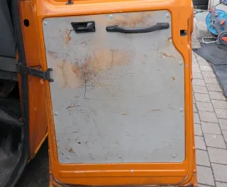 VW T4 Verkleidung Abdeckung Tür Seite rechts hinten grau DOKA 729867204A - Bild 1
