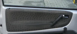 1x VW Lupo Arosa Türverkleidung Verkleidung Tür vorne links oben schwarz - Bild 1