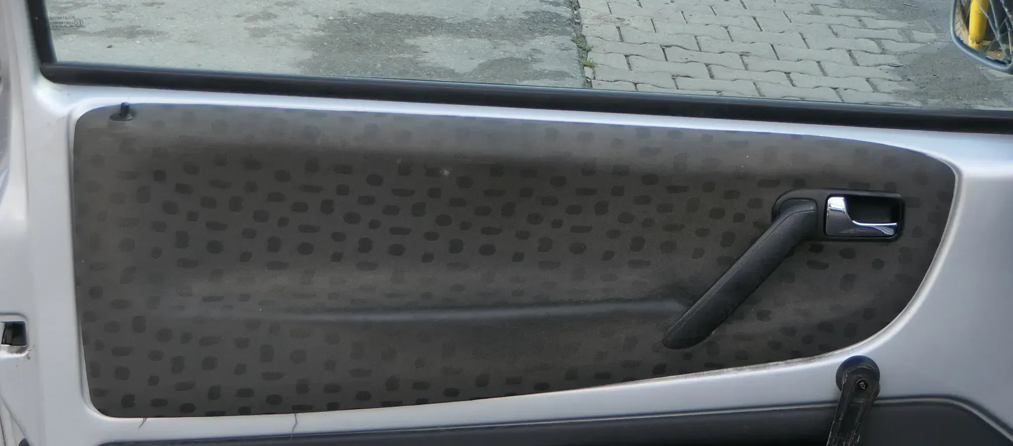 1x VW Lupo Arosa Türverkleidung Verkleidung Tür vorne links oben schwarz - Bild 1
