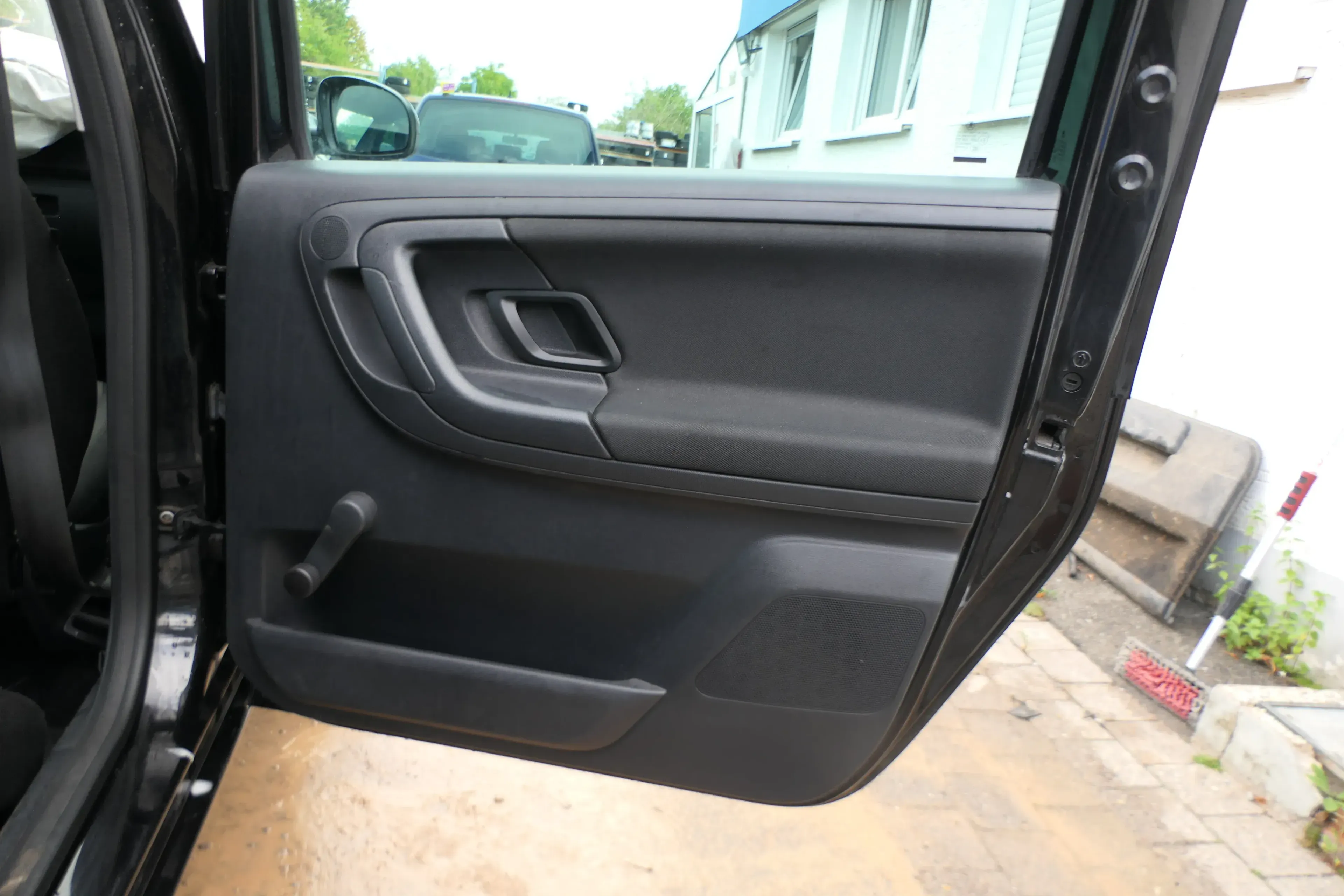 1 x Skoda Roomster 5J Türverkleidung Verkleidung Tür hinten rechts - Bild 1