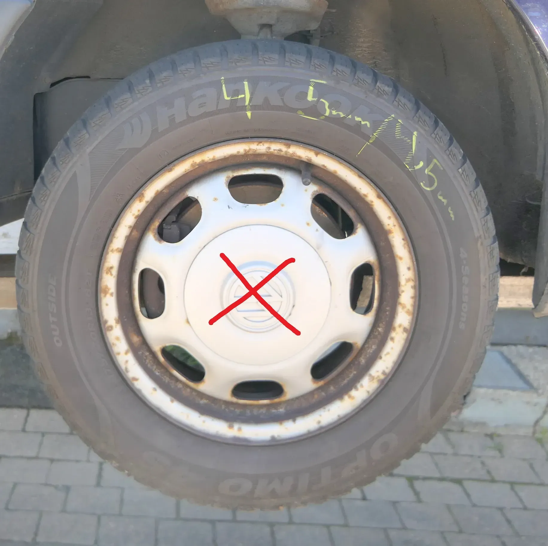 4x Golf 3 Vento 175/70 R13 82T Allwetterreifen M+S Reifen 5,5jx13H2 ET38 ca5-7mm - Bild 1