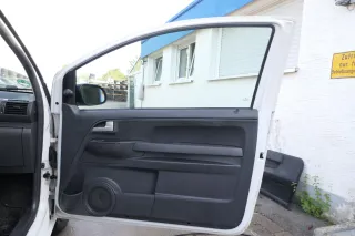 VW Fox 5Z Türverkleidung Verkleidung Tür vorne rechts schwarz - Bild 4