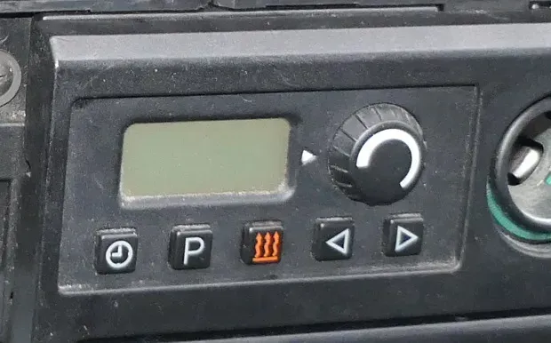 VW T4 Steuergerät Bedienteil Standheizung Heizung Uhr - Bild 1