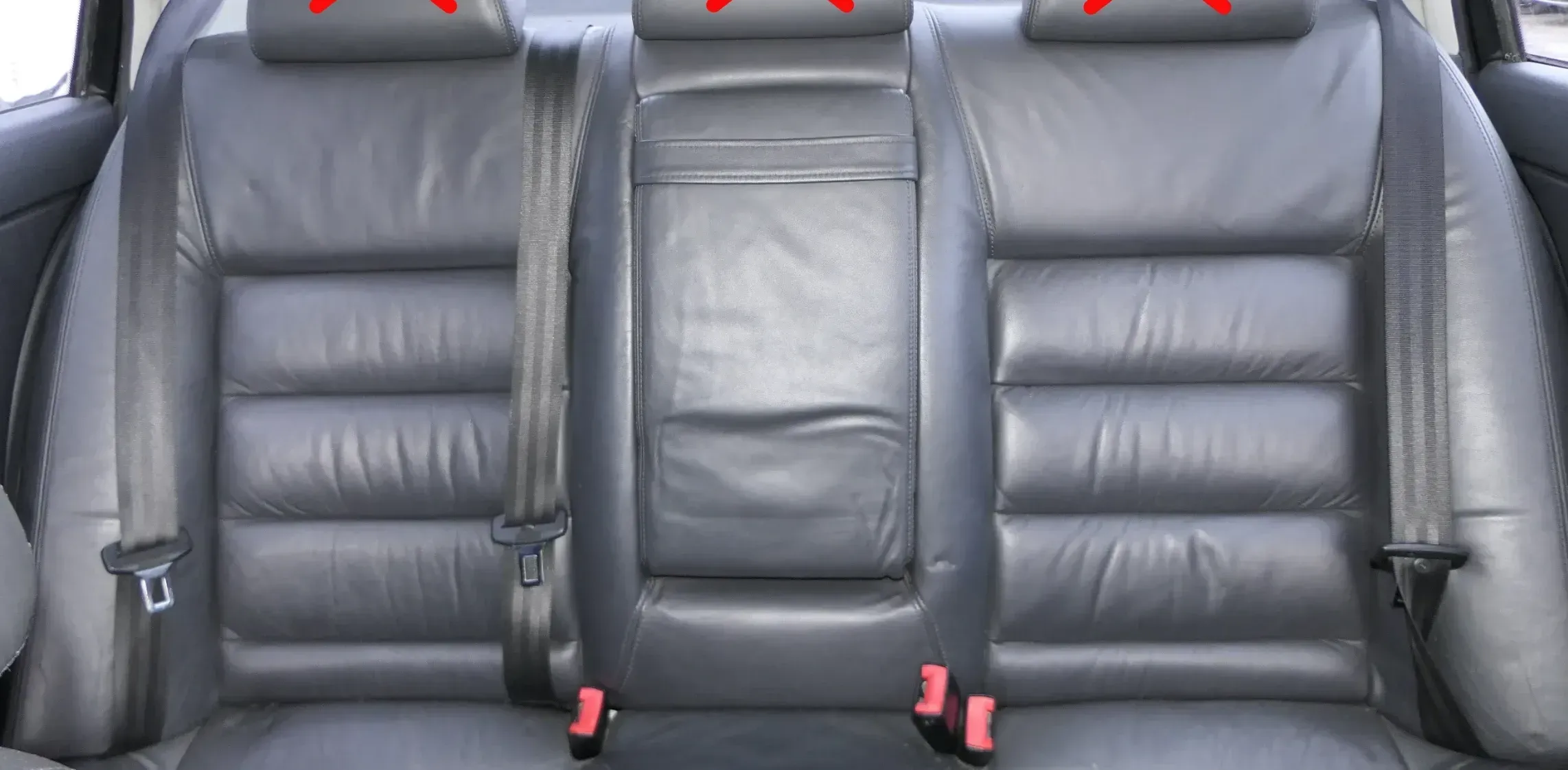Skoda Superb 3U Sitz Sitze hinten Rückbank 3 Punkt Gurt Lehne Leder Sitzheizung - Bild 1