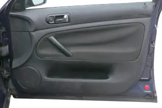 1x Passat 3B 3BG Türverkleidung Verkleidung Tür vorne rechts Griff Öffner schwar - Bild 1