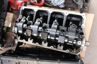 VW Golf 4 Bora Zylinderkopf Kopf 1,9 TDI 85kw 101PS 038103373C von AVB ATJ Motor - Bild 2