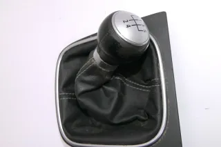 VW Golf 5 Schaltknauf Schaltsack Schaltung Schaltknüppel original 5-Gang Leder - Bild 2