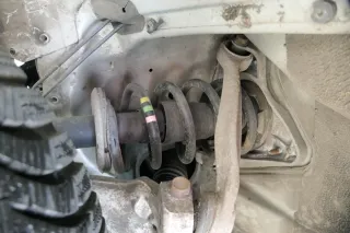 1x Audi A4 8E Federbein Feder Stoßdämpfer vorne links/rechts 8E0411105BC Benzine - Bild 2