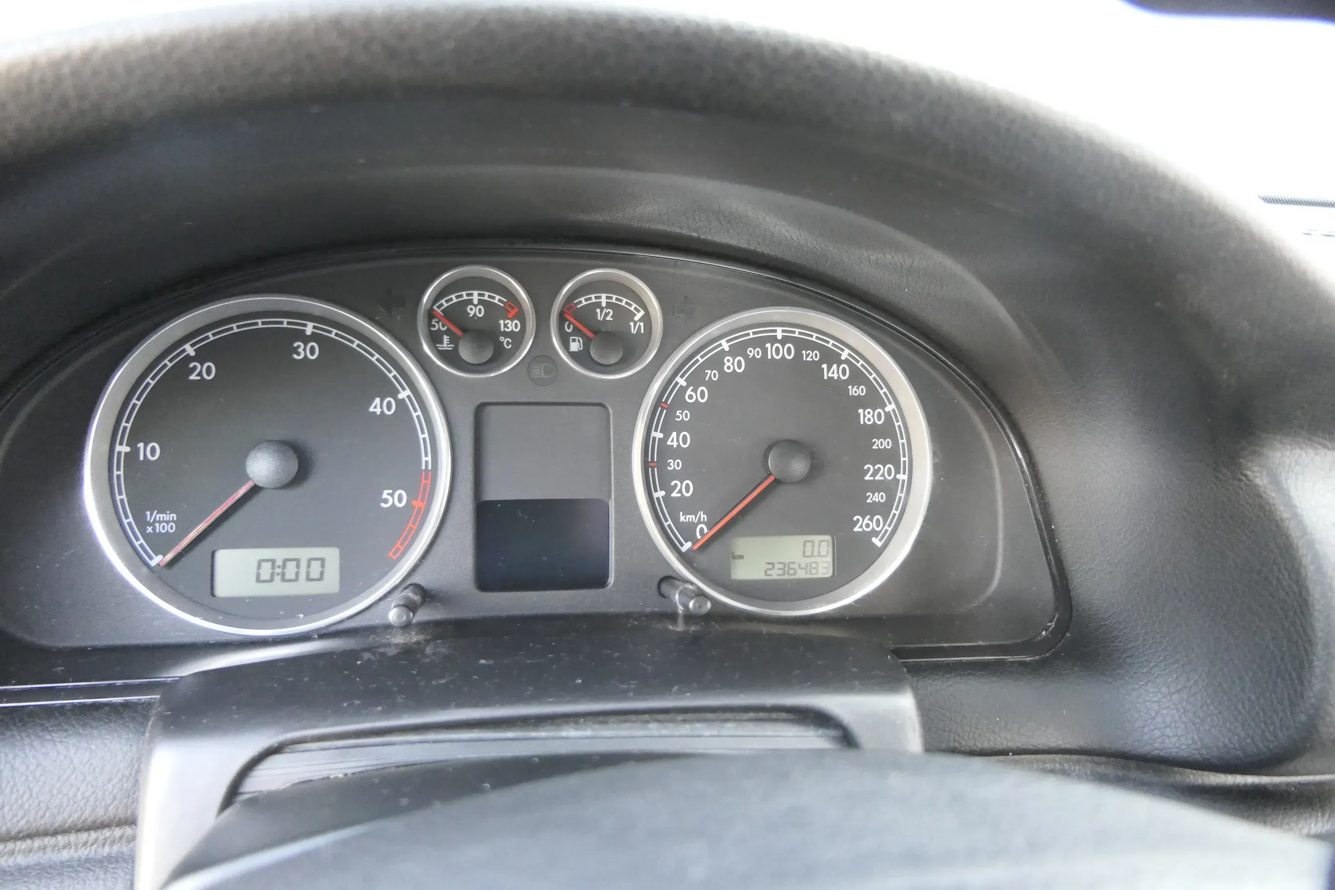 VW Passat 3BG Tacho Tachometer Kombiinstrument 236.000km 3B0920829A Diesel TDI - Bild 1