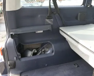 VW T4 Verkleidung Abdeckung Seite hinten links Multivan blau lagune - Bild 1