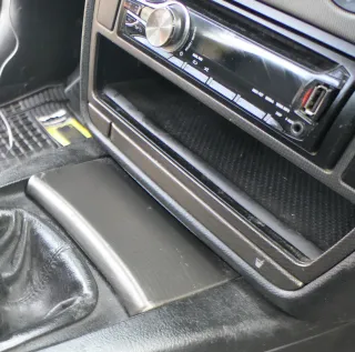 VW Passat 3B 3BG Mittelkonsole Verkleidung Aschenbecher Dekor braun netzoptik - Bild 2