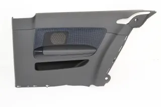 Audi A3 8P Seitenverkleidung Seite Verkleidung hinten rechts schwarz 2/3-Türer - Bild 1
