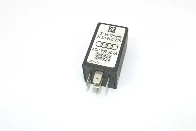 Audi A8 4D A6 4B Relais Steuergerät Servotronic 4D0907307A 4D0907307A 605 - Bild 1