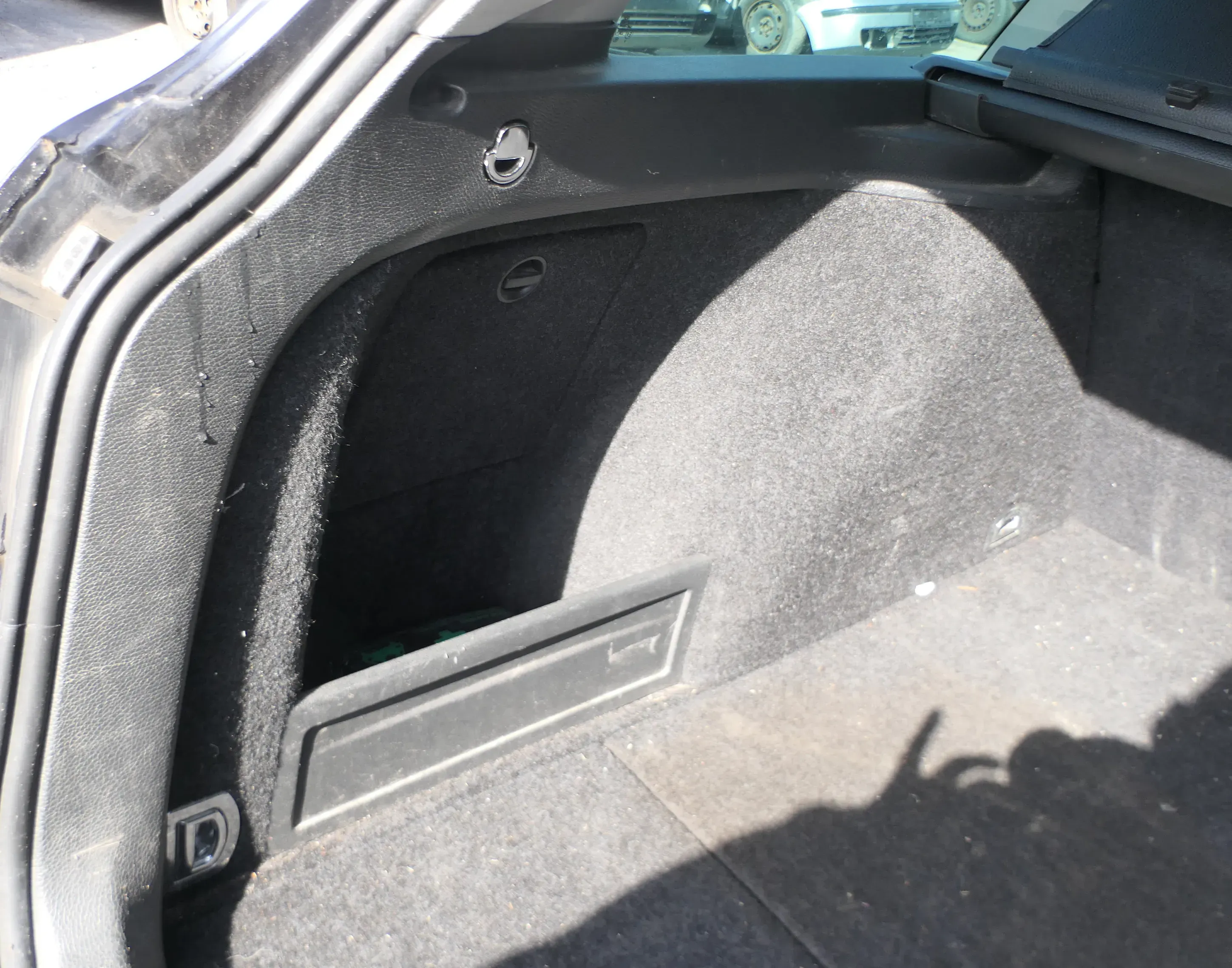 VW Passat 3C Kombi Avant Verkleidung Abdeckung Kofferraum Seitenverkleidung link - Bild 1