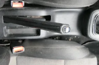 VW Golf 4 Bora Handbremse Feststellbremse Leder schwarz - Bild 1