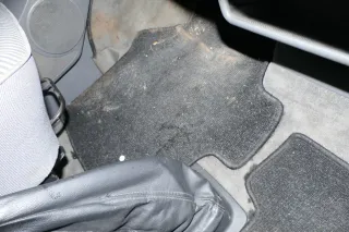 2x VW T4 Fußmatten Fußmatte vorne links +rechts - Bild 2