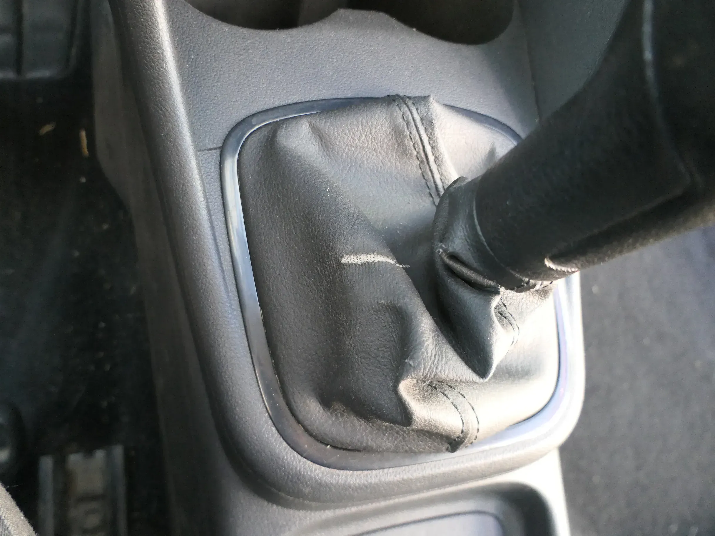 VW Polo 6R 6C Schaltknauf Schaltsack Schaltung Schaltknüppel Leder schwarz - Bild 1