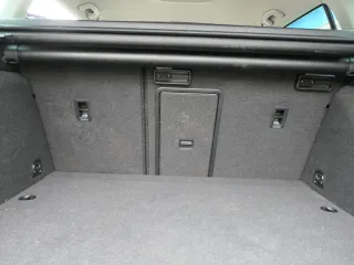 VW Golf 7 5G Sitz Sitze hinten Rückbank Rücksitzbank Lehne Ski durchreiche Gurt - Bild 4